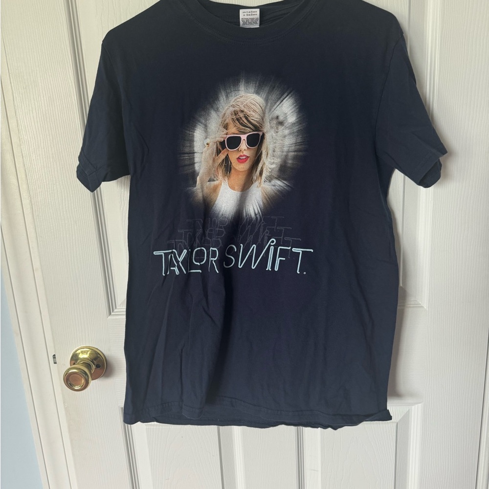 Taylor Swift 1989 World Tour Navy Blue T-shirt